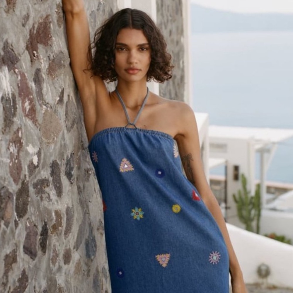 Zara Denim Chambray Embroidered Halter Dress NEW NWT - Picture 3 of 10